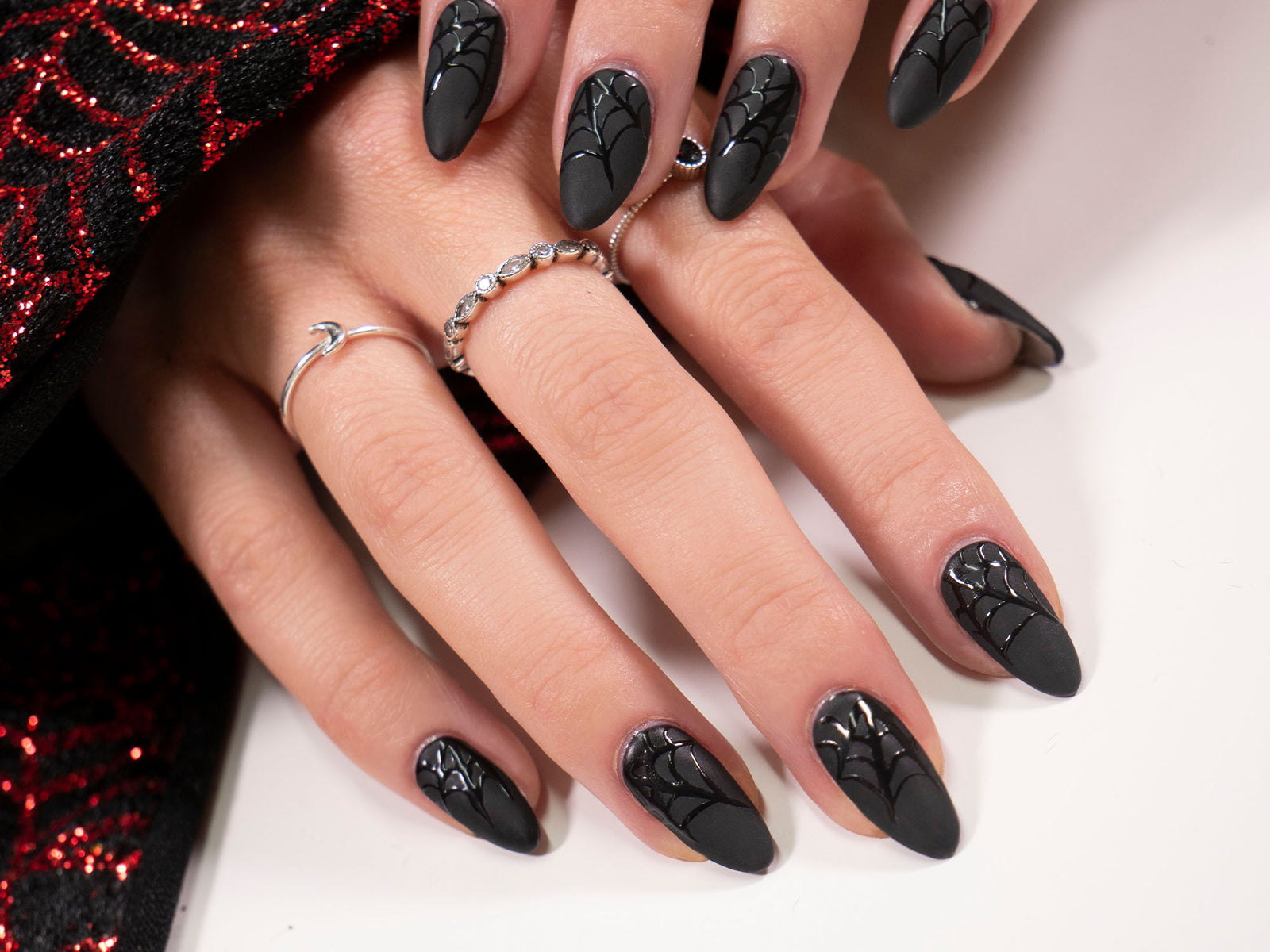 21 Nail Tech School Essentials You Must Have – iGel Beauty