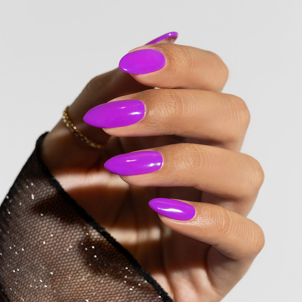 Gelous Euphoria gel nail polish - photographed in New Zealand on model