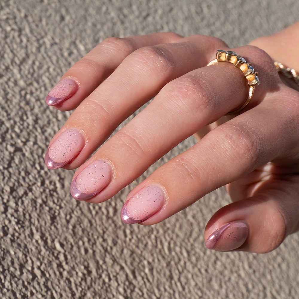 Gelous Mauve Mirror Chrome Powder swatch - photographed in New Zealand