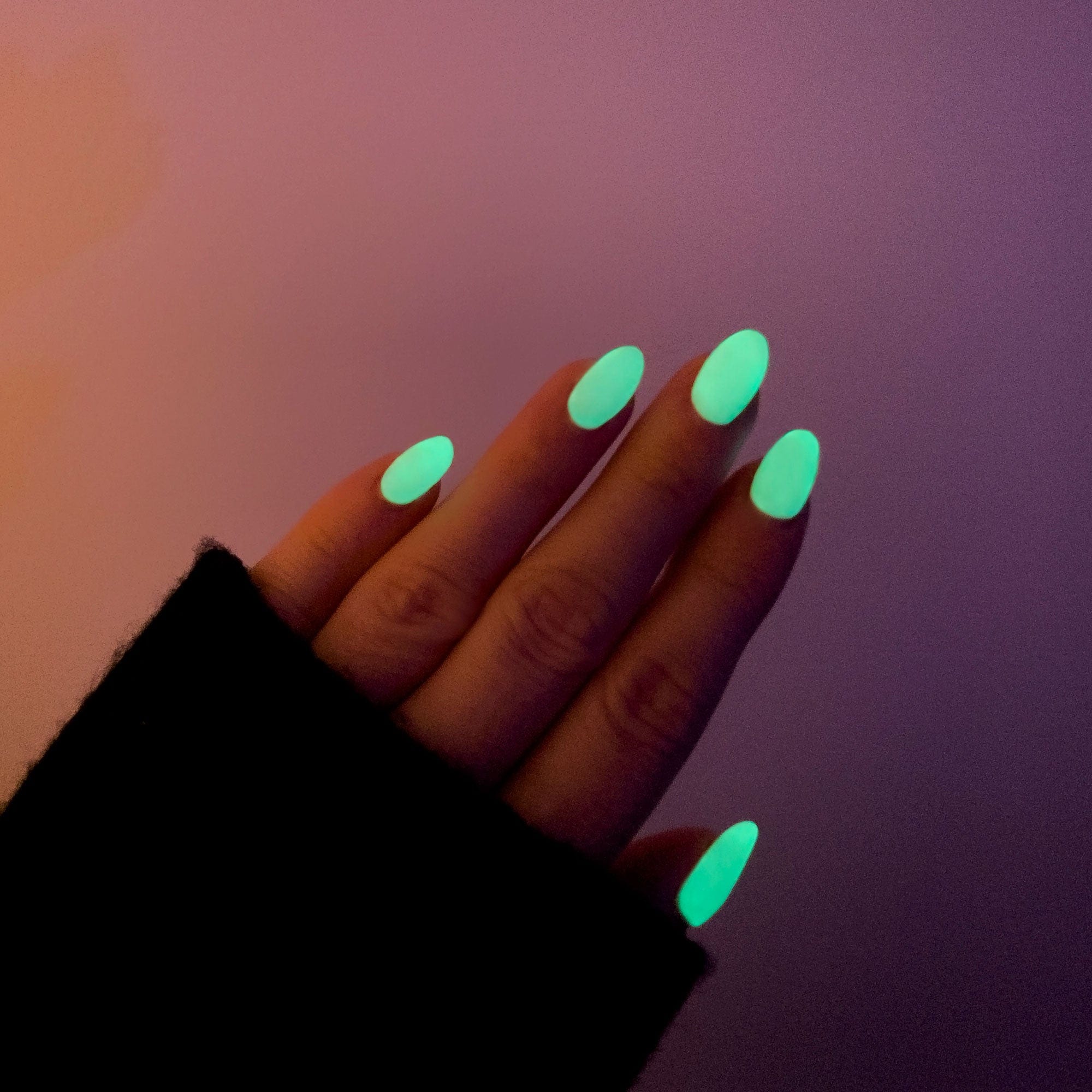 Glow in the Dark Top Coat For Gel Manicures New Zealand Gelous